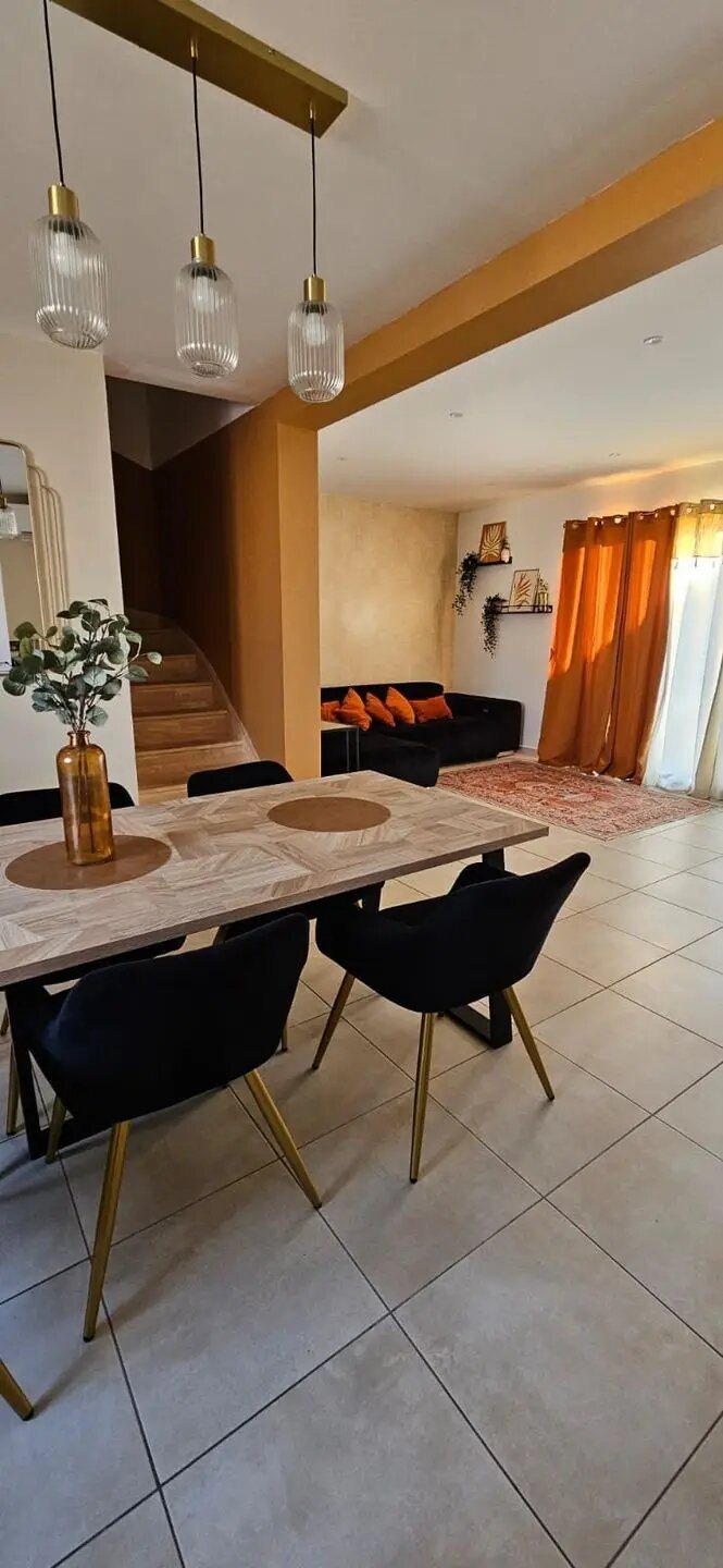 Maison à vendre, 87m², Pomérols