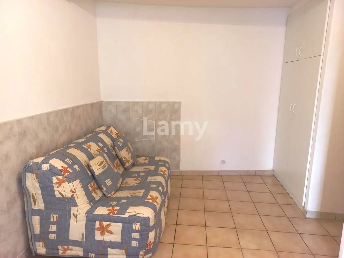 Appartement à louer, 19m², Reims