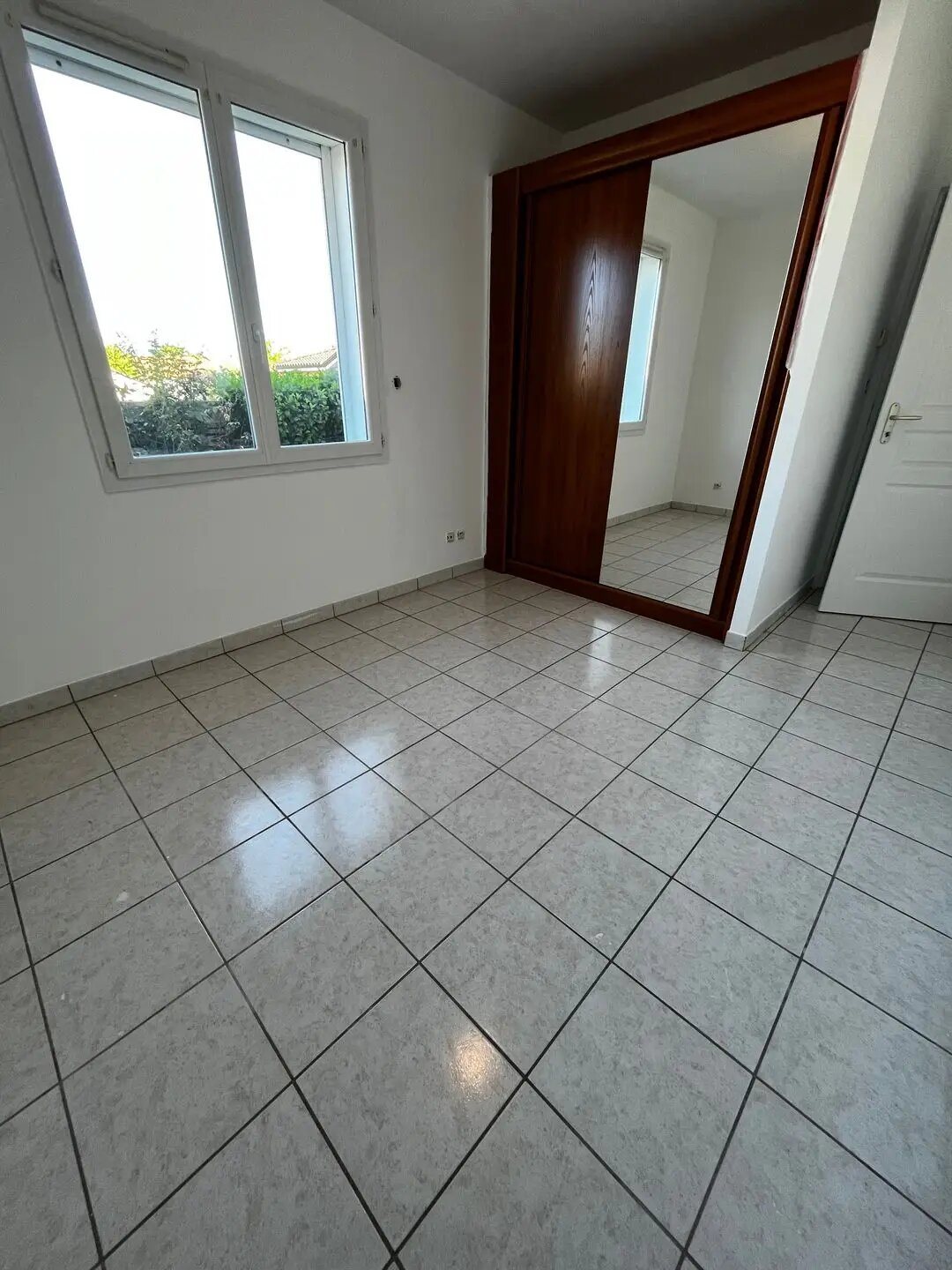 Maison à louer, 67m², Saint-Aigulin