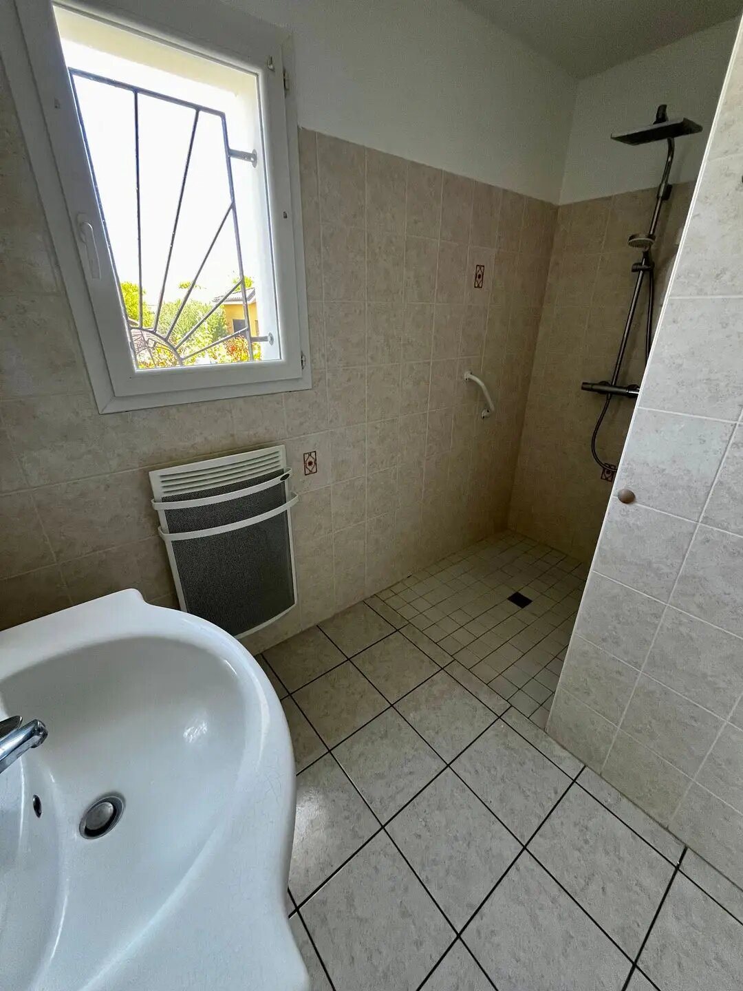 Maison à louer, 67m², Saint-Aigulin