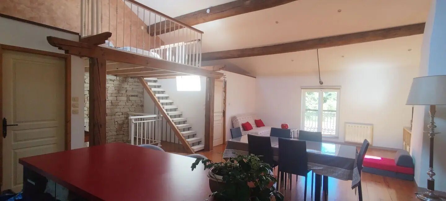 Appartement à louer, 80m², Ginestas