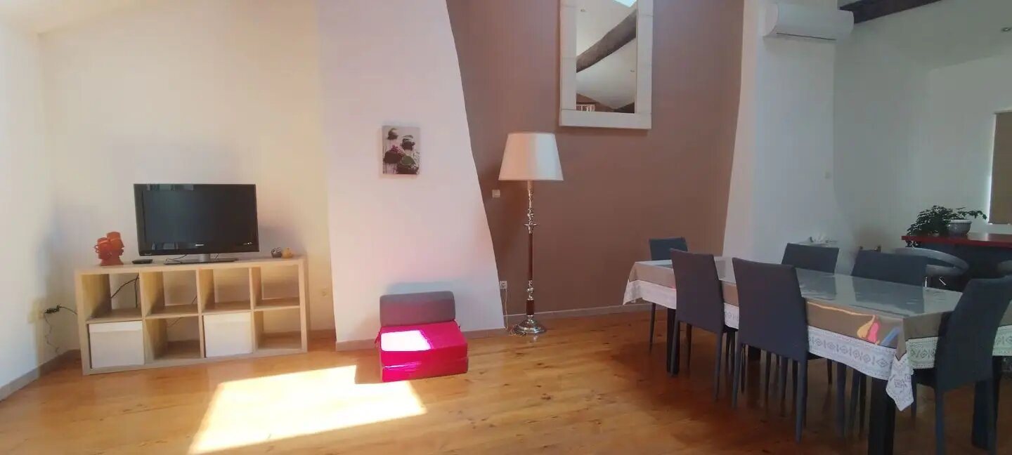 Appartement à louer, 80m², Ginestas