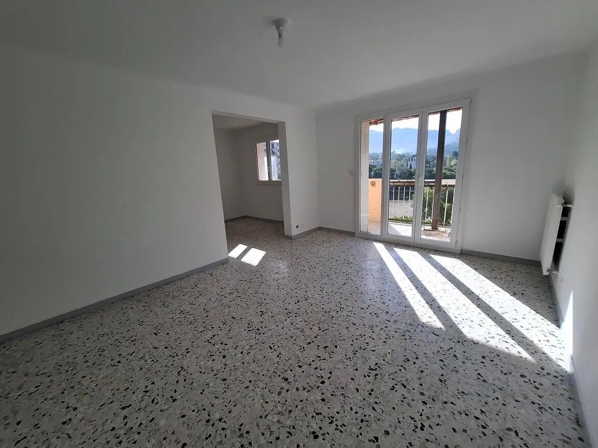 Appartement à louer, 79m², Marseille 10ème