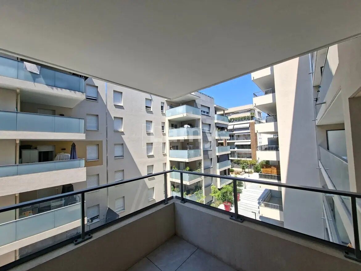 Appartement à louer, 28m², Nice