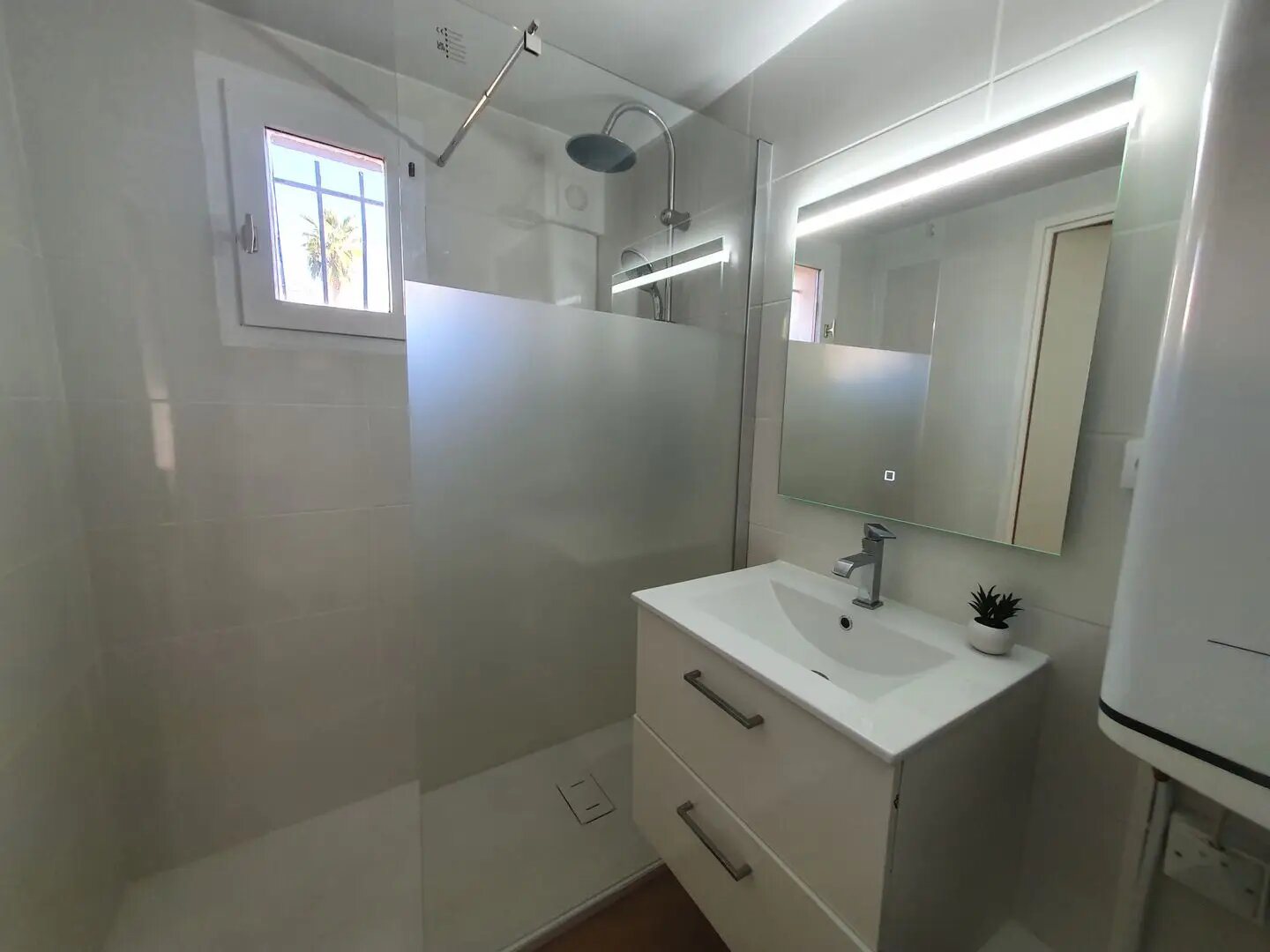 Appartement à louer, 28m², Vence