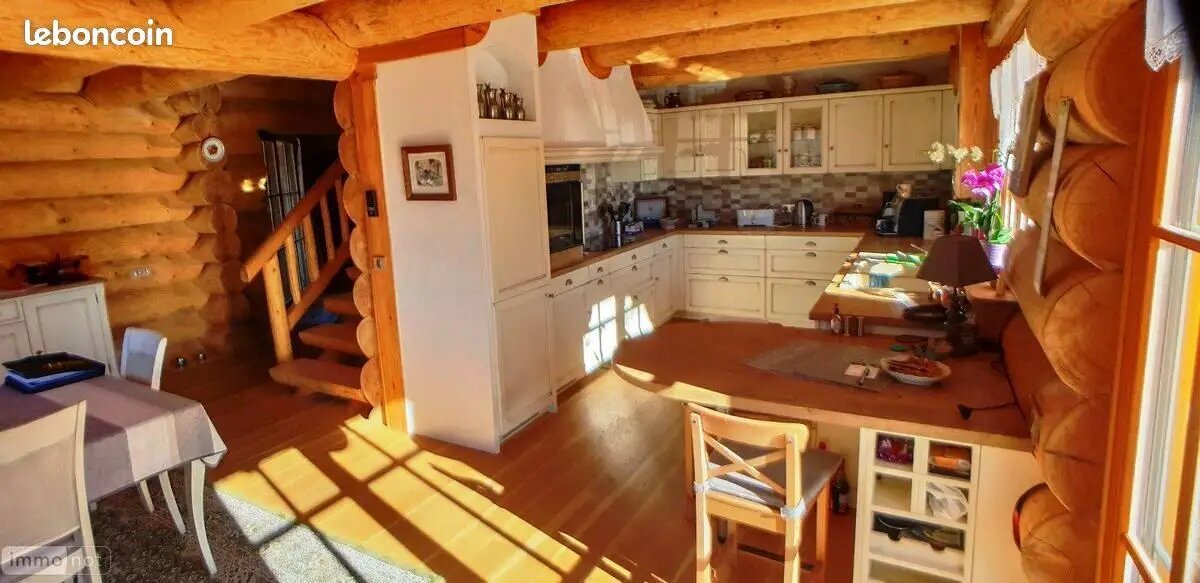 Maison à vendre, 245m², Saint-Martin-la-Méanne