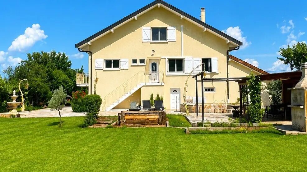 Maison à louer, 180m², Douvaine