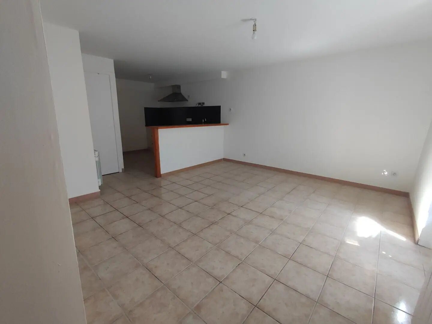 Appartement à louer, 65m², Viviers