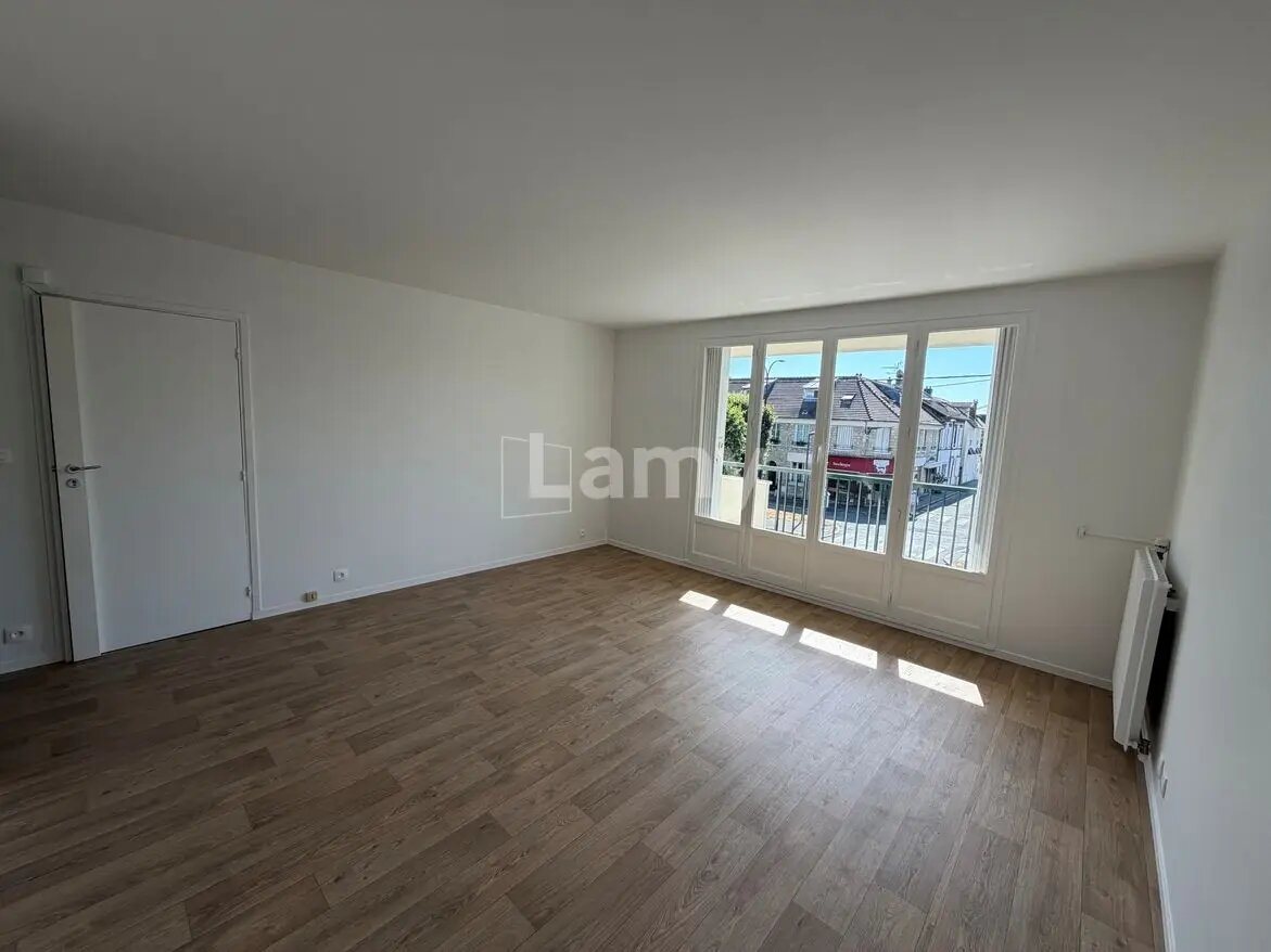 Appartement à louer, 77m², Chantilly