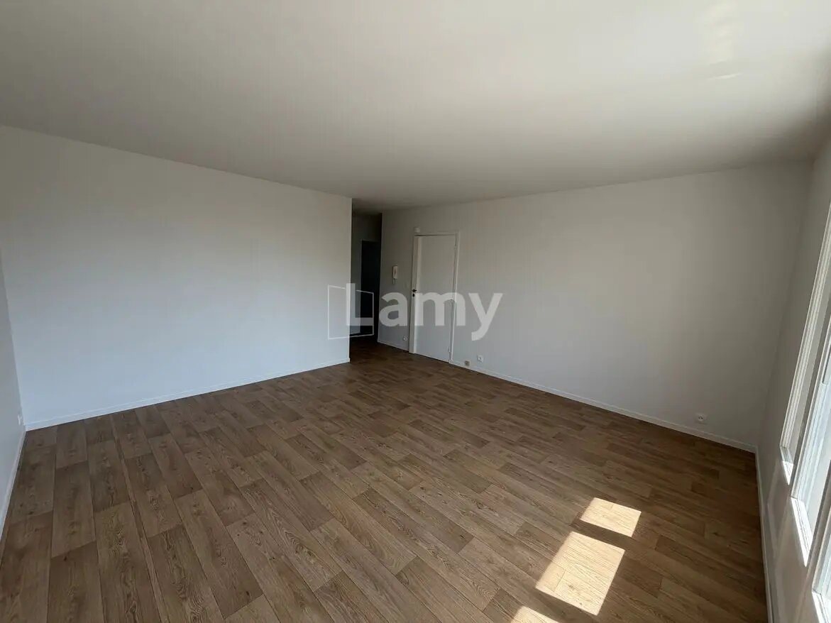 Appartement à louer, 77m², Chantilly