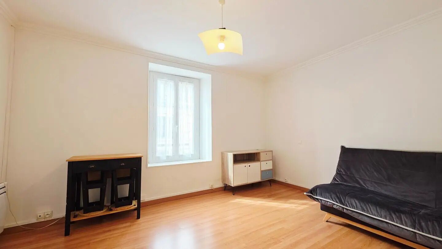 Appartement à louer, 27m², Bourges