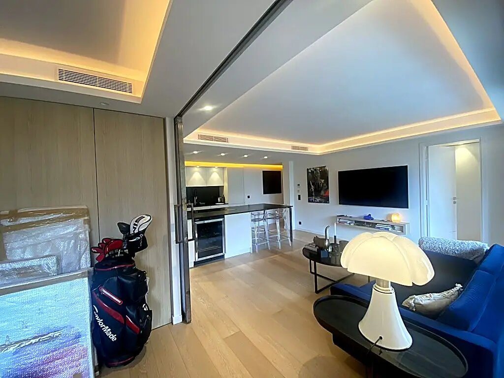 Appartement à louer, 82m², Cannes