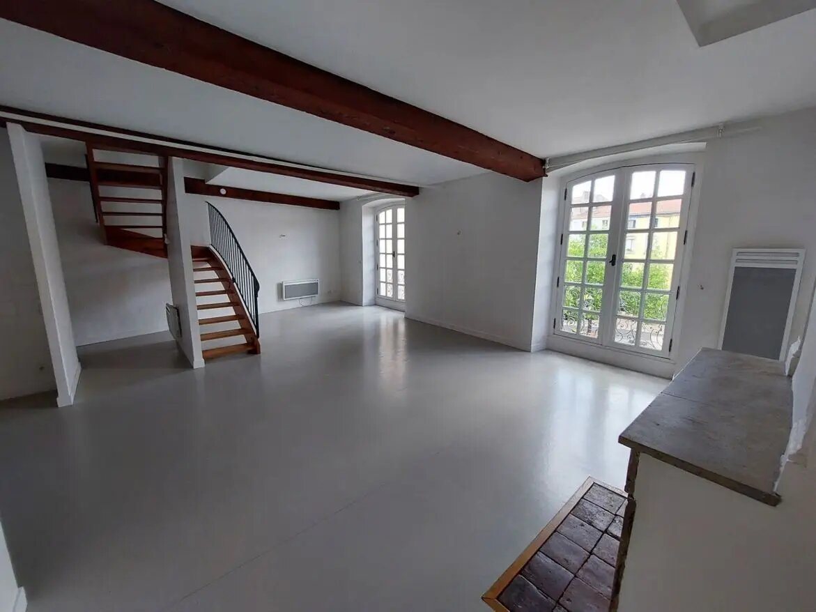 Appartement à louer, 91m², Issoire