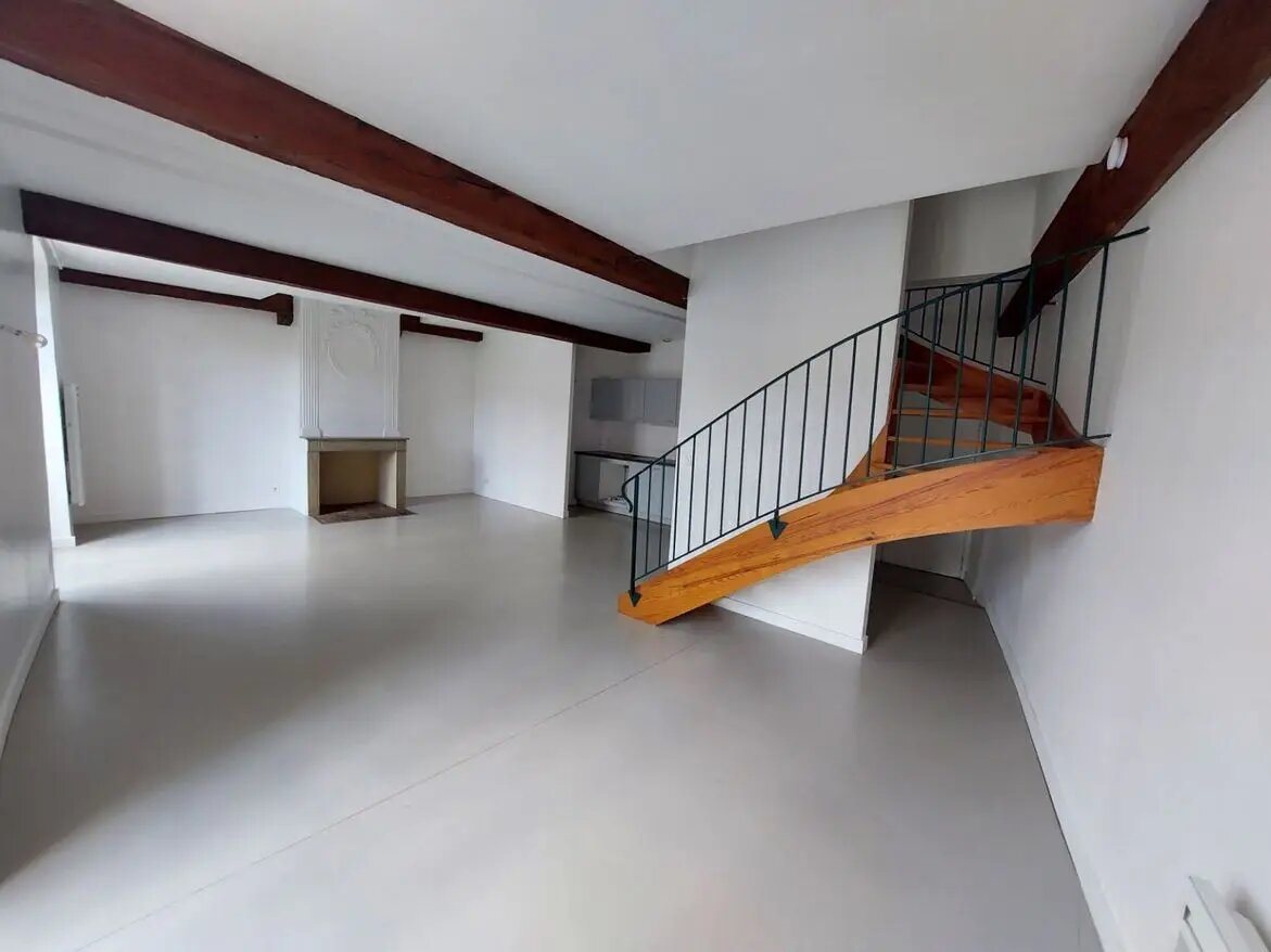 Appartement à louer, 91m², Issoire