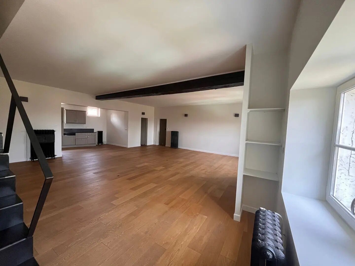Appartement à louer, 140m², Saint-Genis-Laval