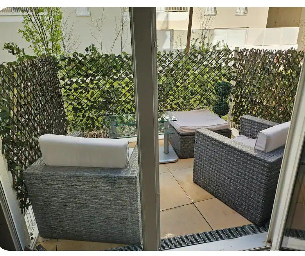 Appartement à louer, 33m², Marseille 8ème