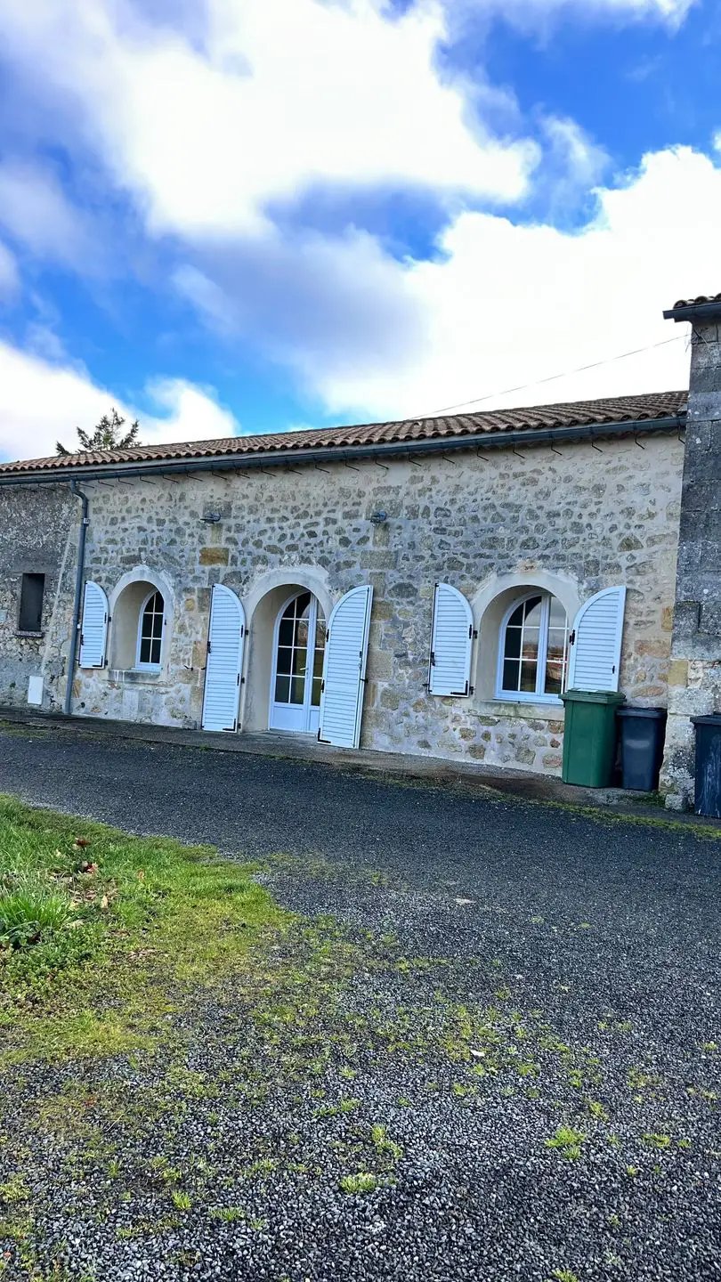 Maison à louer, 100m², Saint-Louis-de-Montferrand