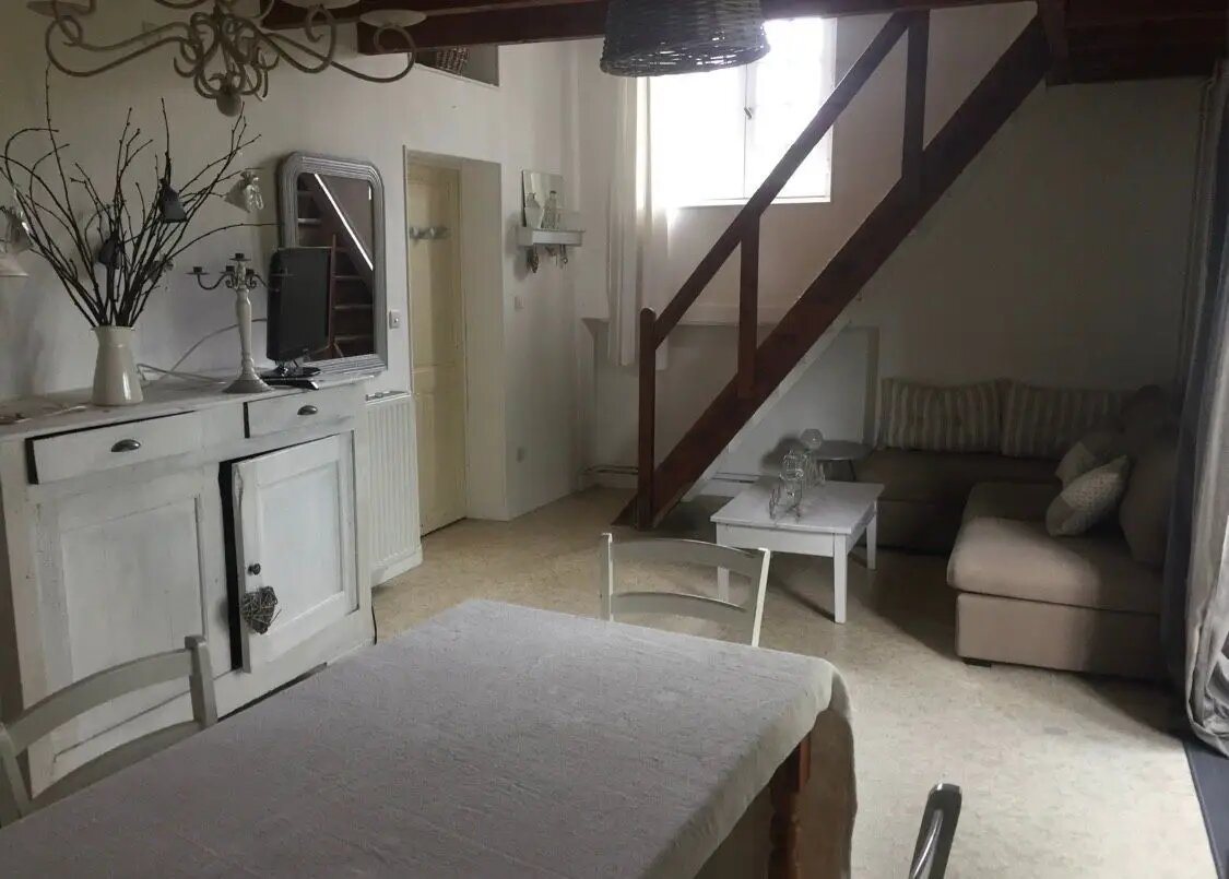 Appartement à louer, 40m², Pons