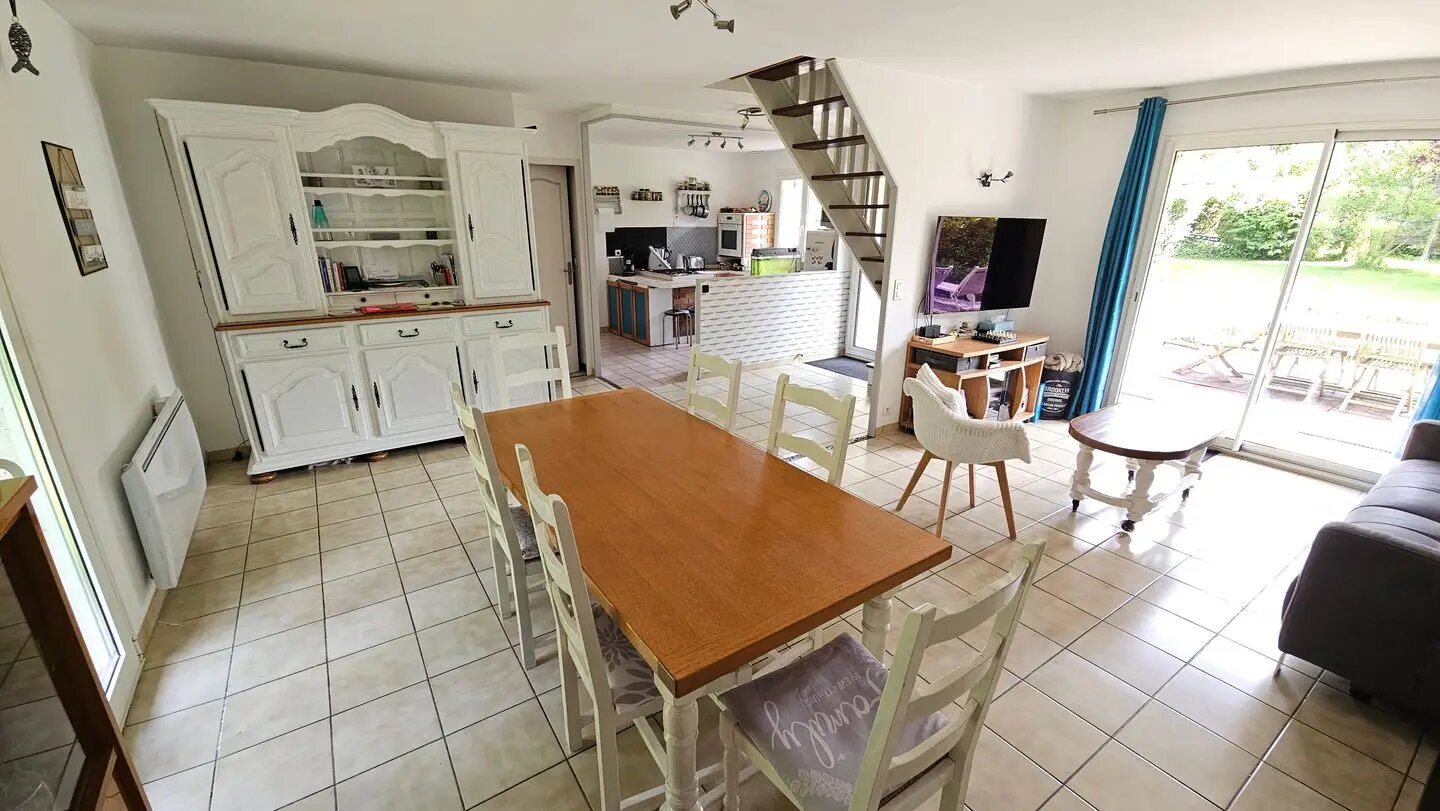 Maison à vendre, 103m², Bornambusc