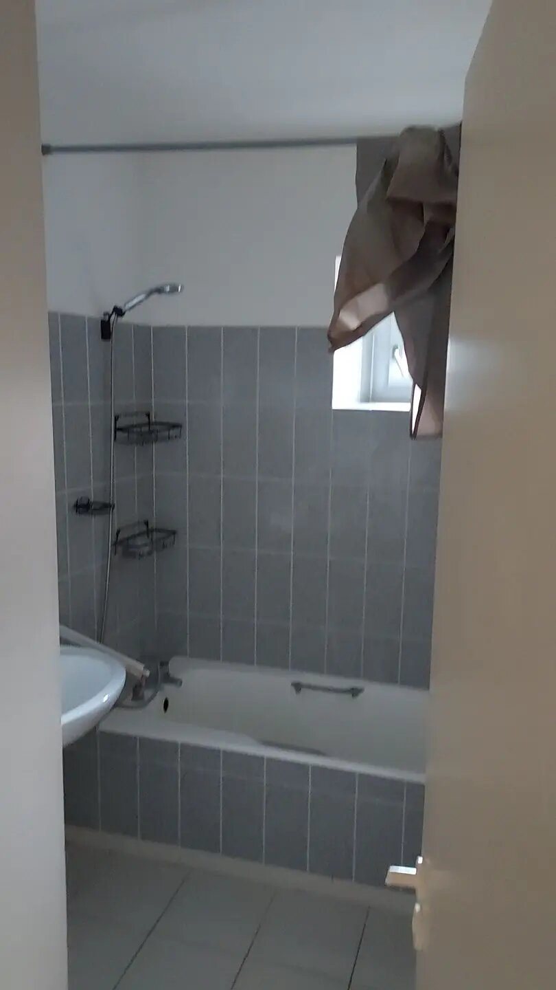 Appartement à louer, 58m², Bourdeaux