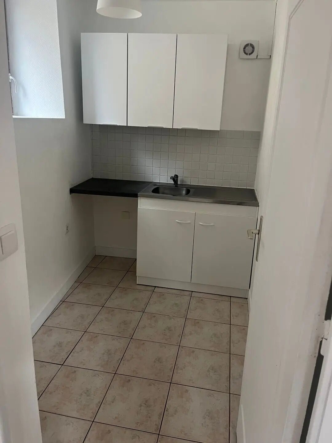 Appartement à louer, 30m², Villeneuve-sur-Yonne