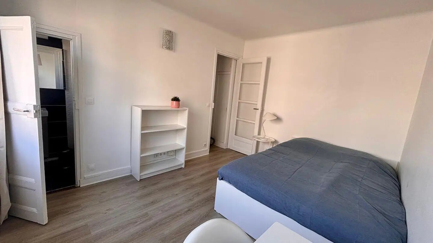 Appartement à louer, 21m², Courbevoie