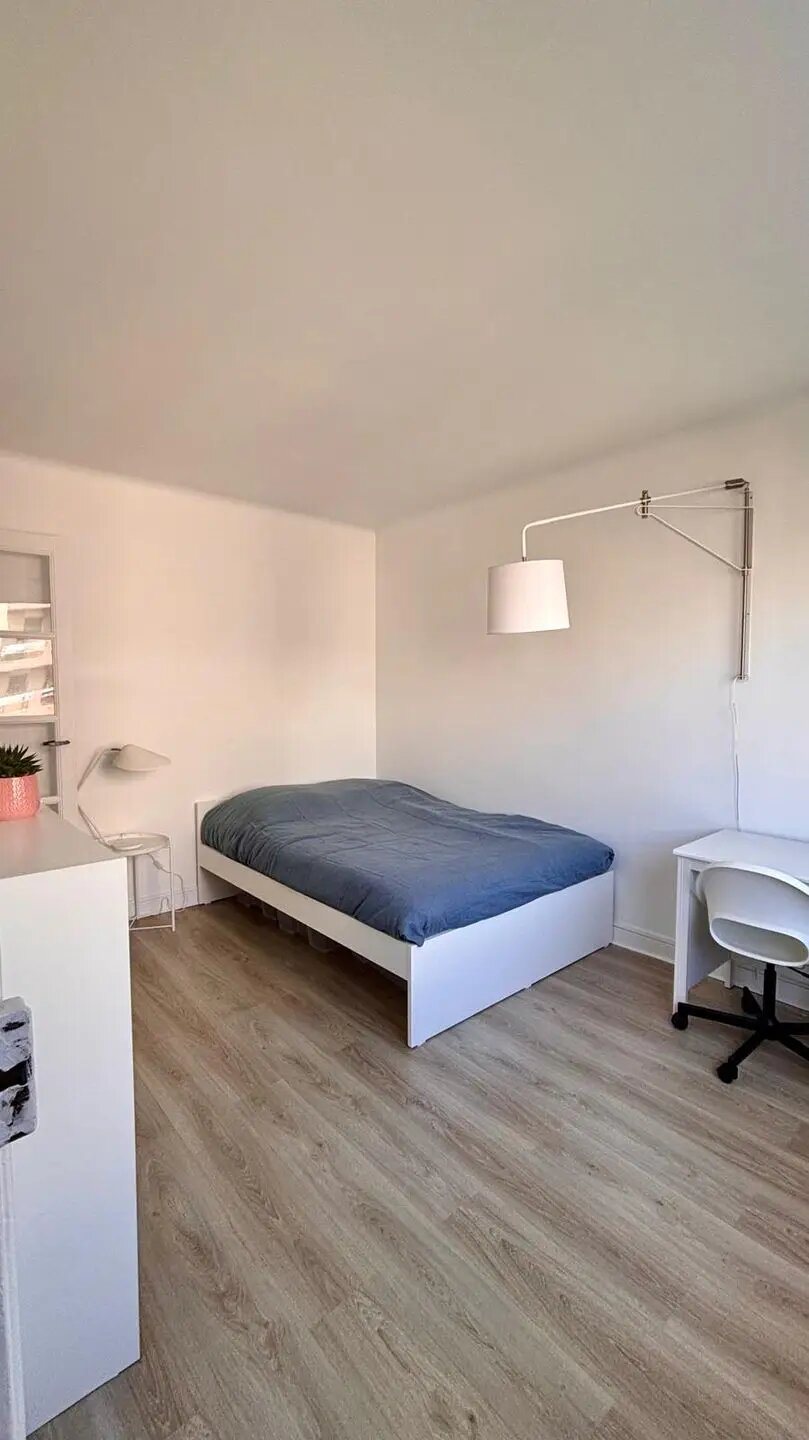 Appartement à louer, 21m², Courbevoie