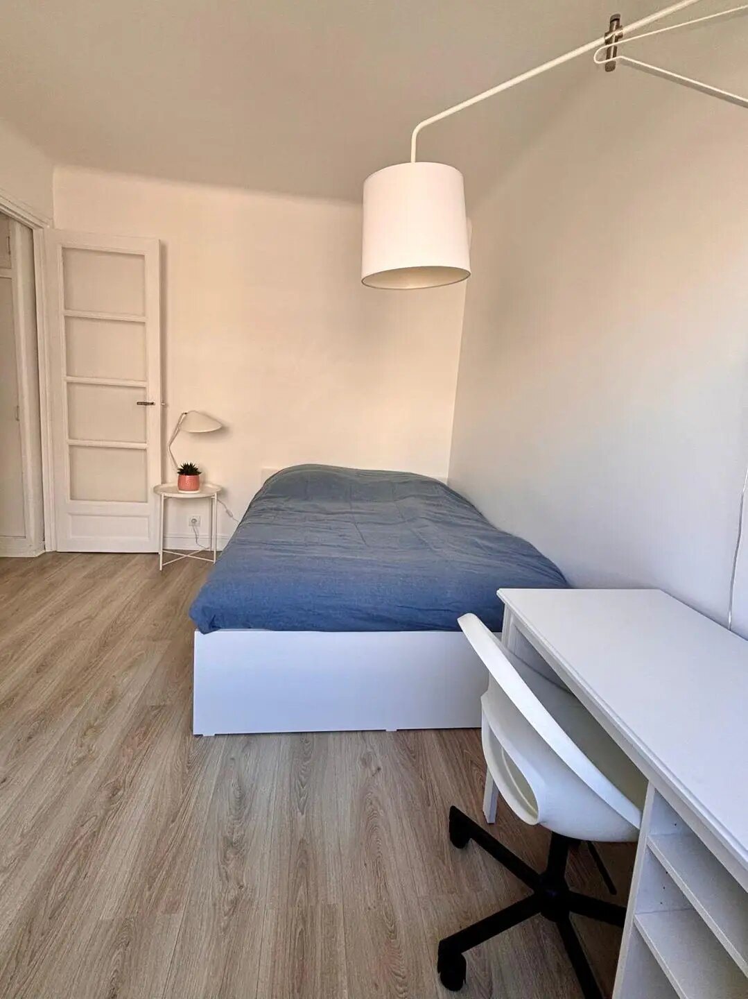 Appartement à louer, 21m², Courbevoie