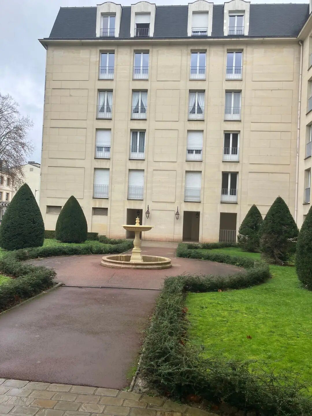 Appartement à louer, 111m², Versailles