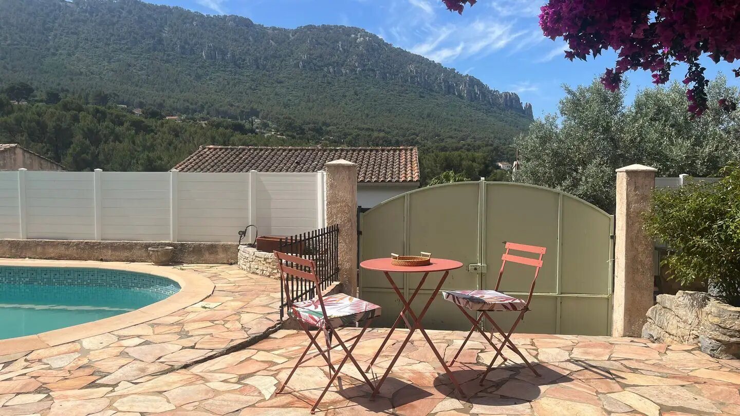 Appartement à louer, 25m², Le Revest-les-Eaux