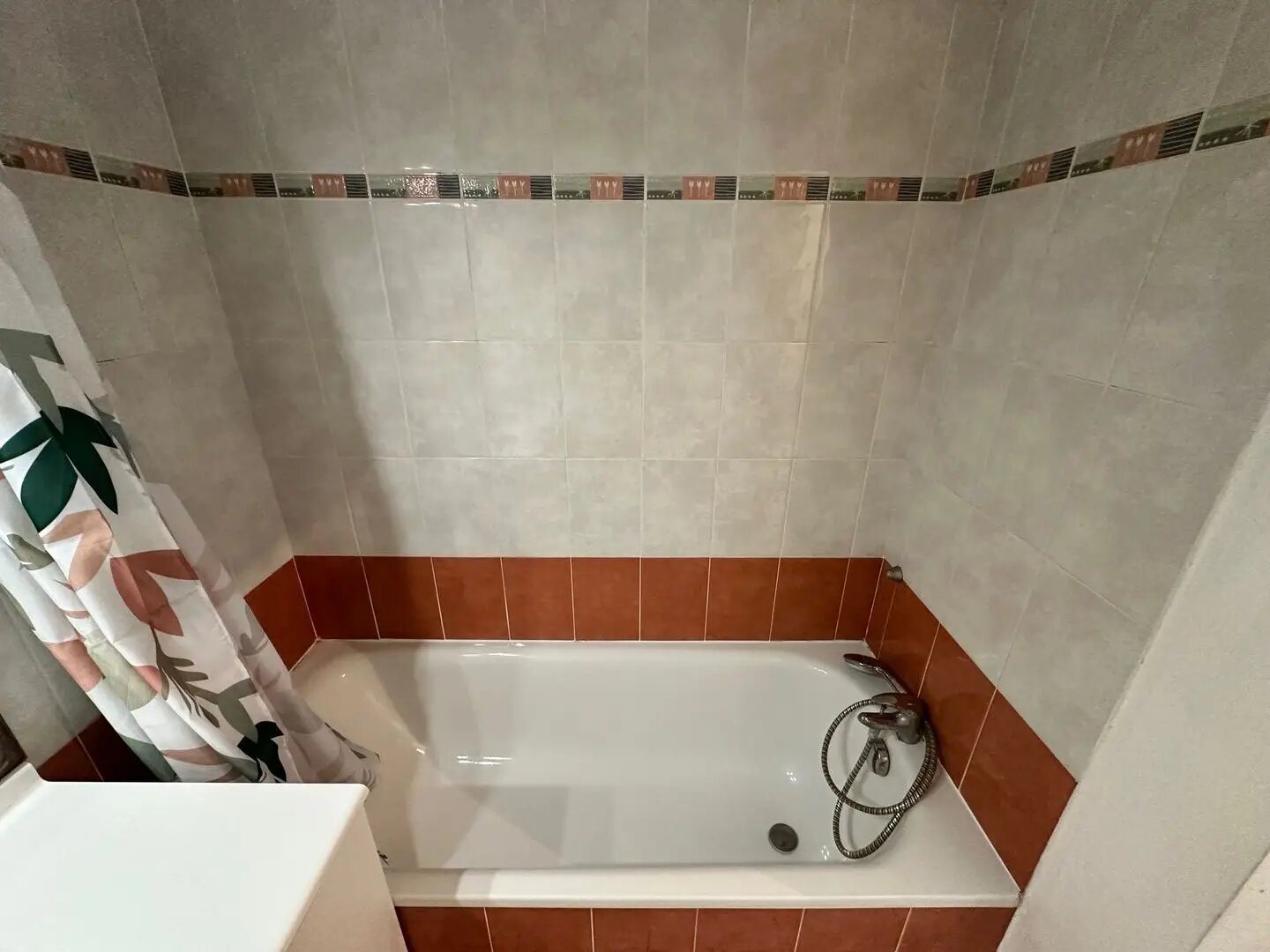 Appartement à louer, 46m², Nîmes