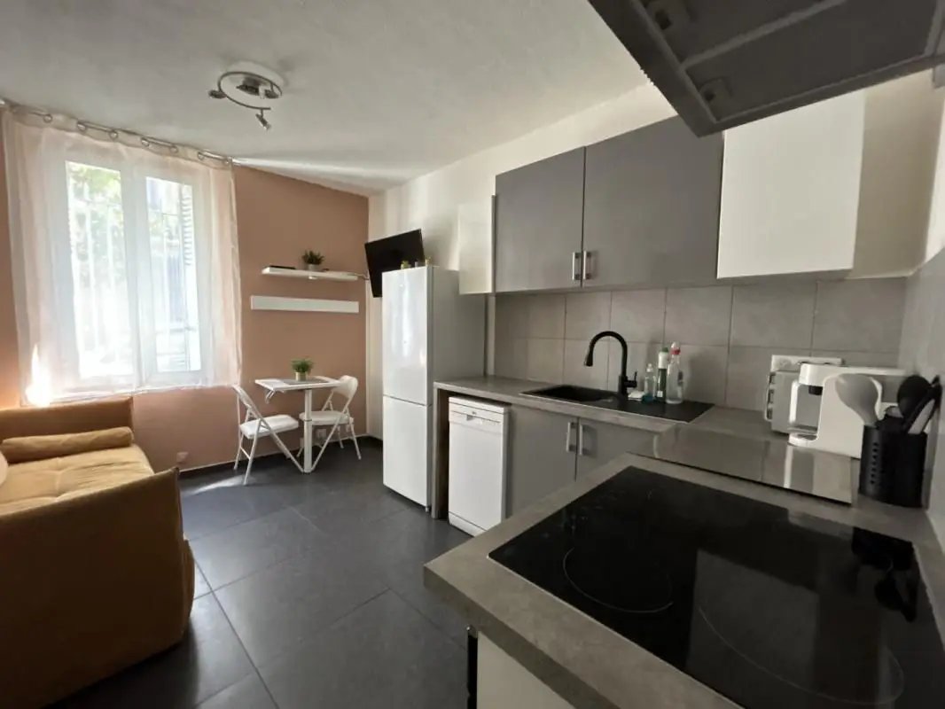 Appartement à louer, 21m², La Seyne-sur-Mer