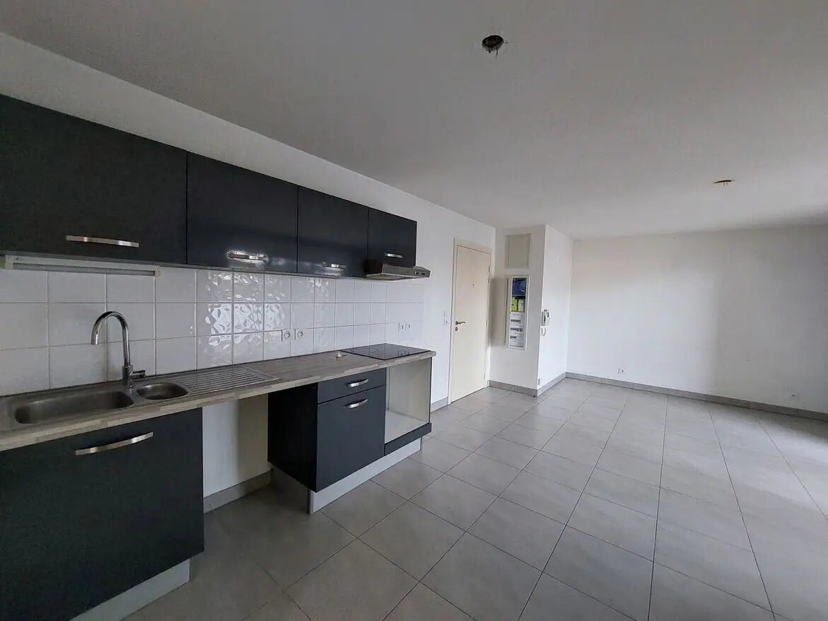 Appartement à louer, 58m², Sète
