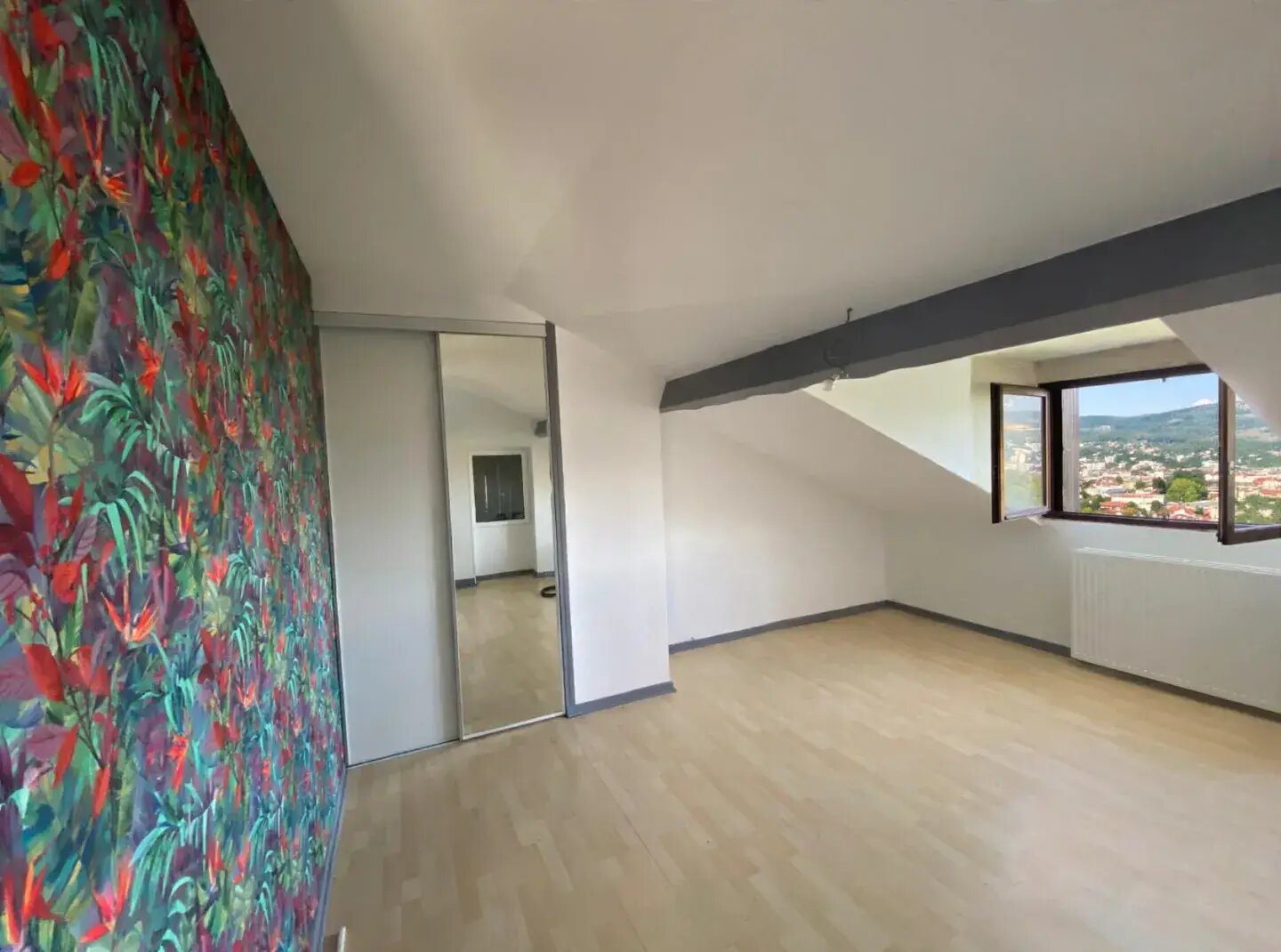 Appartement à louer, 85m², Saint-Étienne