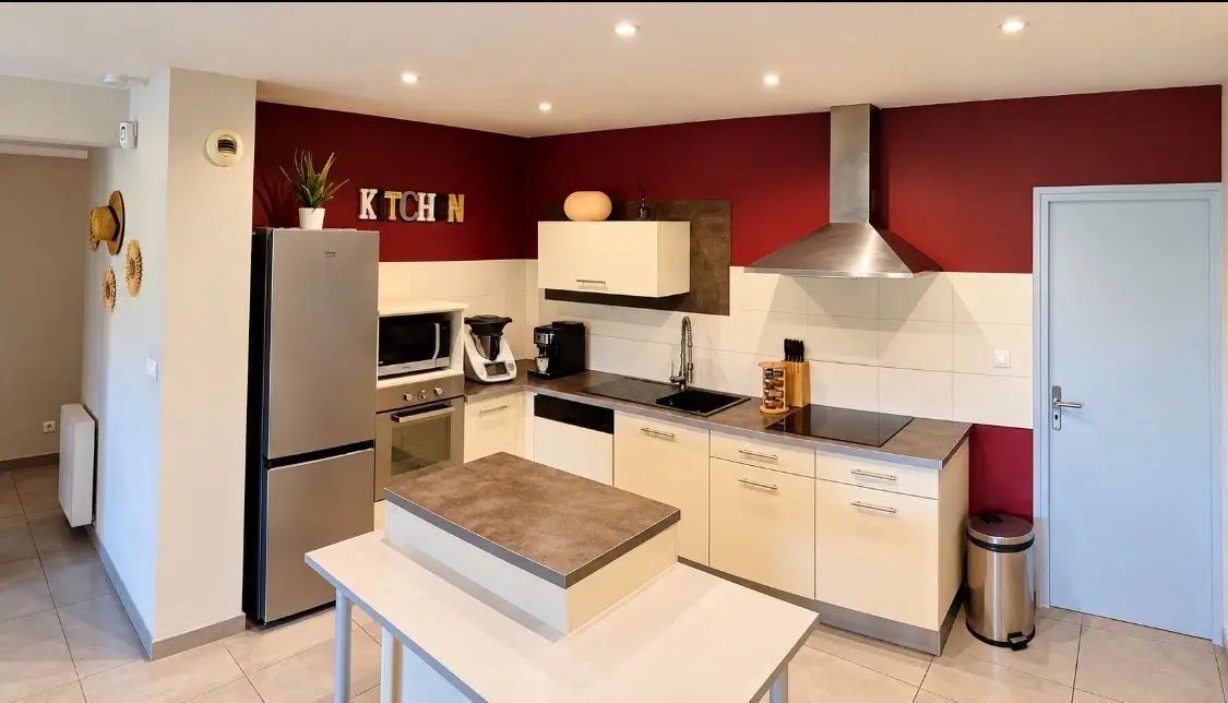 Appartement à vendre, 107m², Saint-Victor-Malescours