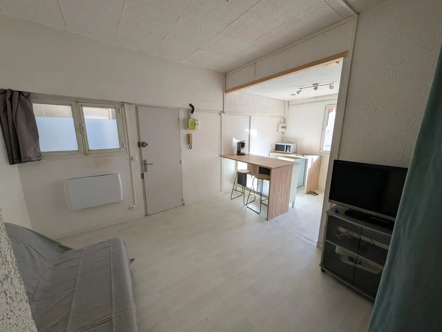 Appartement à louer, 25m², Béziers