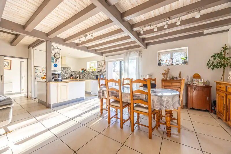 Maison à vendre, 213m², Ardillières