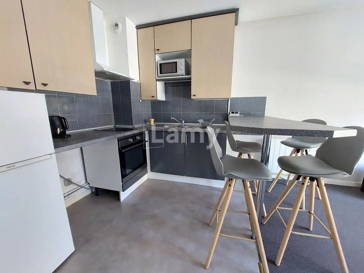 Appartement à louer, 49m², Reims