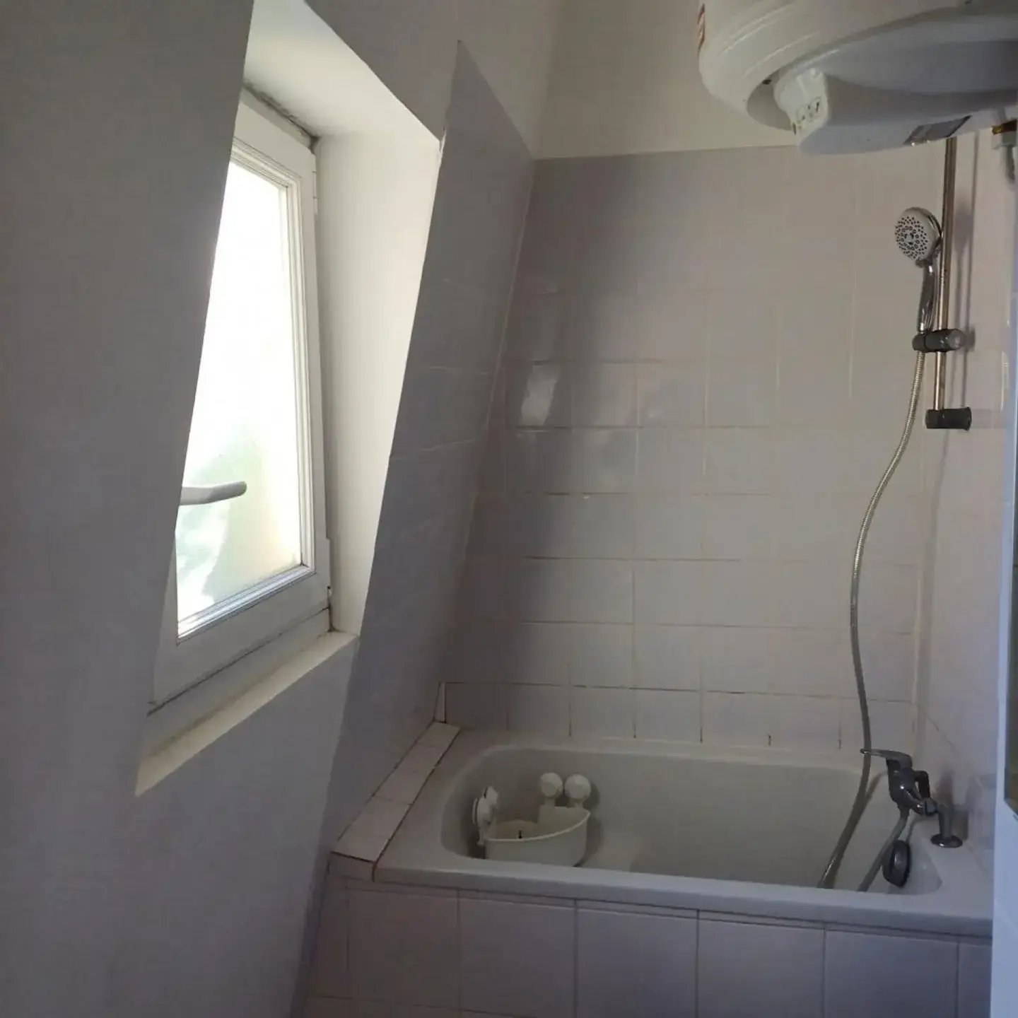 Appartement à louer, 16m², Paris 20ème