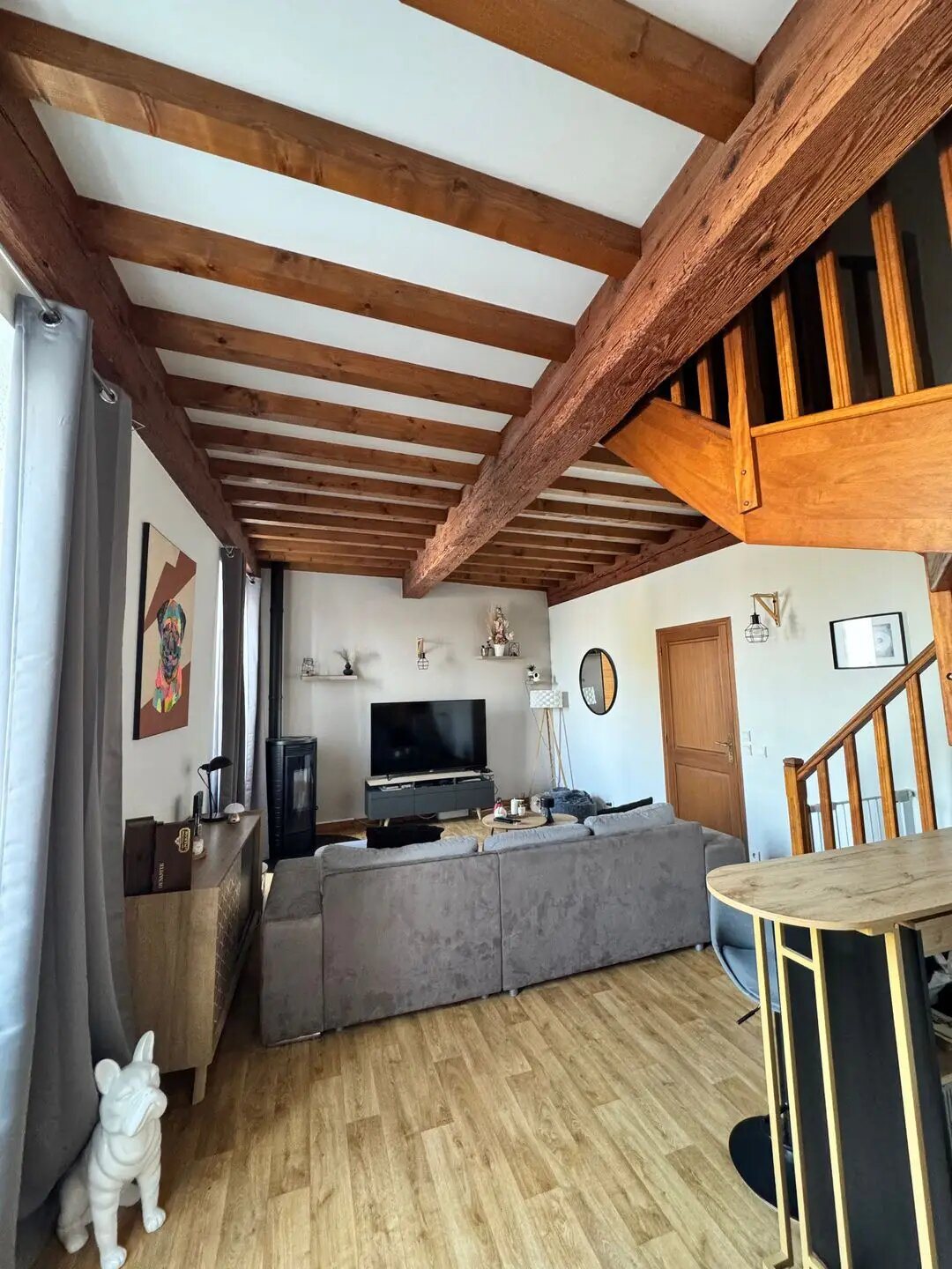 Appartement à louer, 106m², Serrières