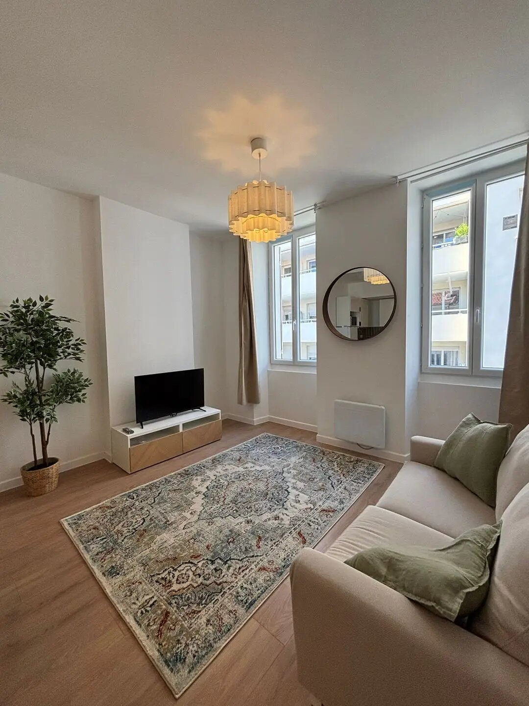 Appartement à louer, 33m², Marseille 8ème
