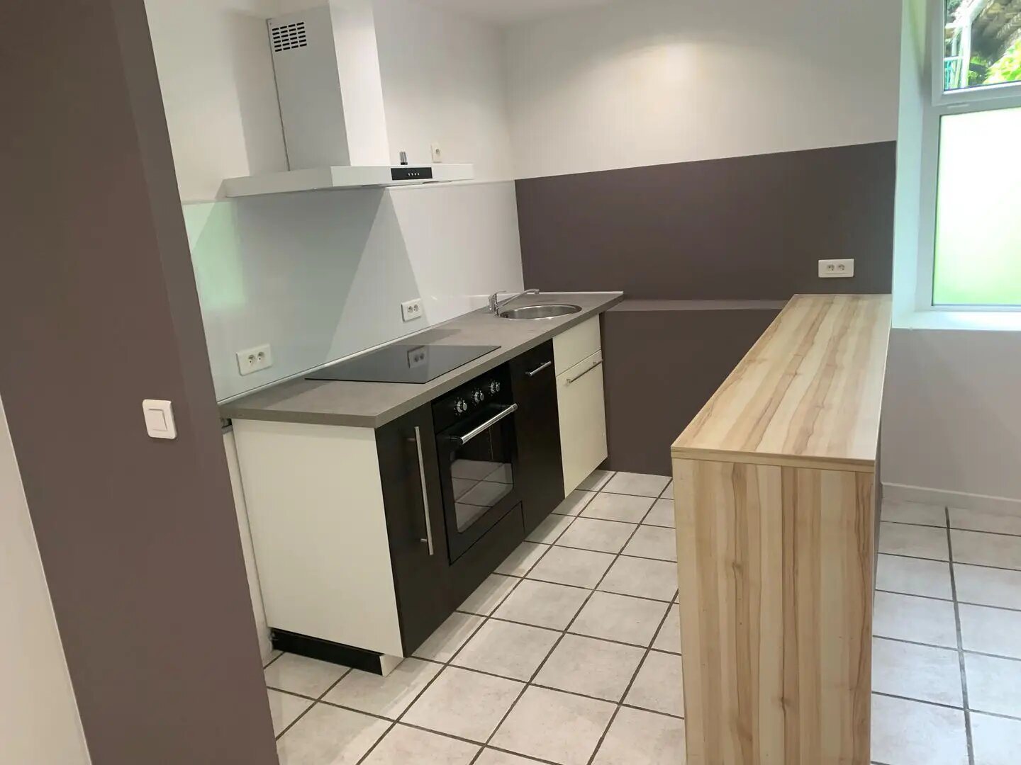 Appartement à louer, 53m², Ancône
