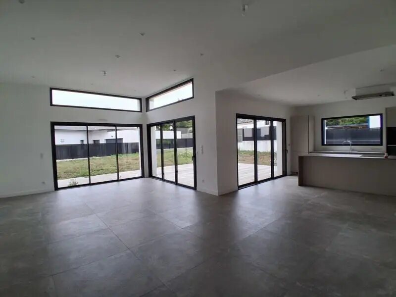 Maison à louer, 116m², Caudan