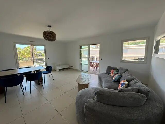Appartement à louer, 105m², Marseille 8ème