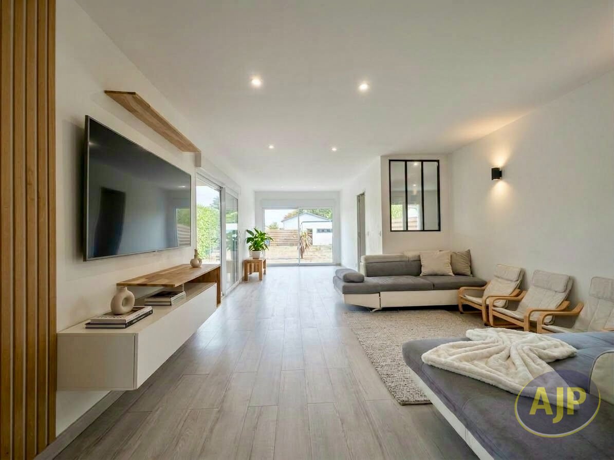 Maison à vendre, 136m², Ludon-Médoc