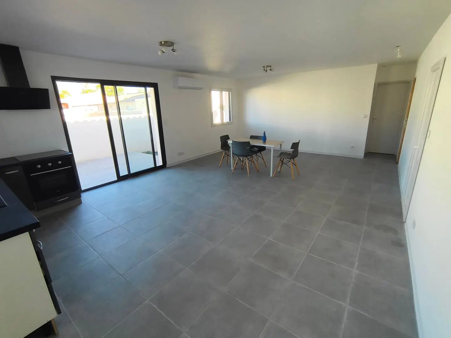 Maison à louer, 73m², Olonzac