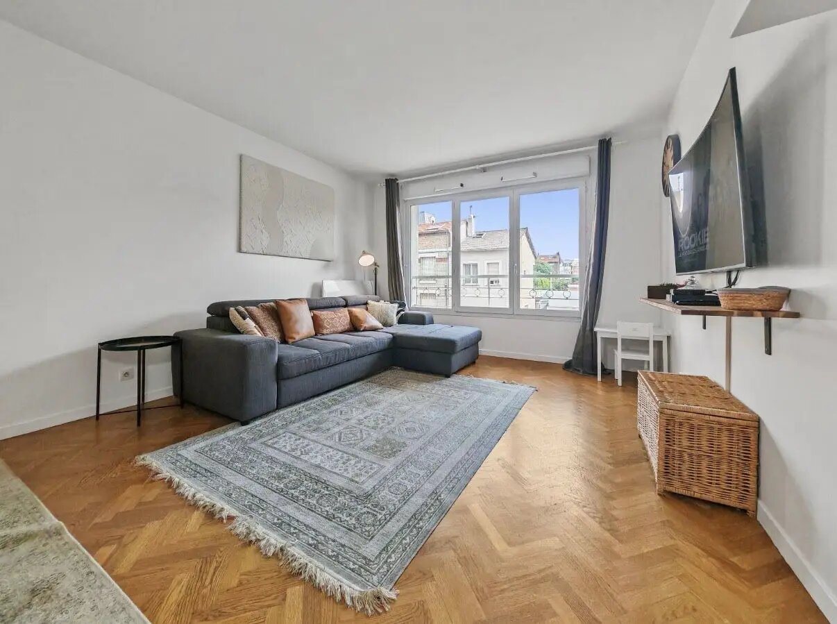 Appartement à louer, 70m², Suresnes