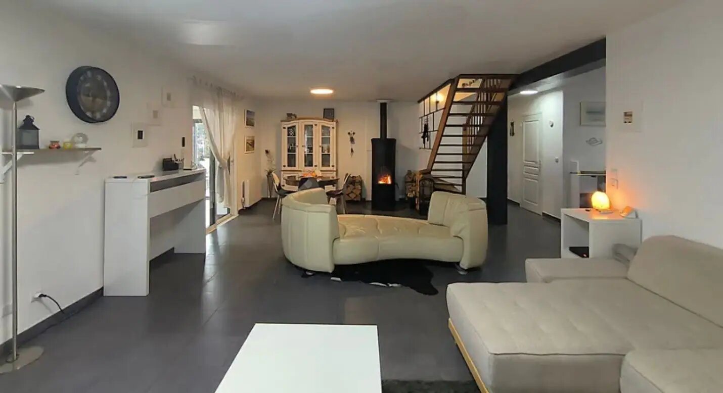 Maison à vendre, 138m², Sergy