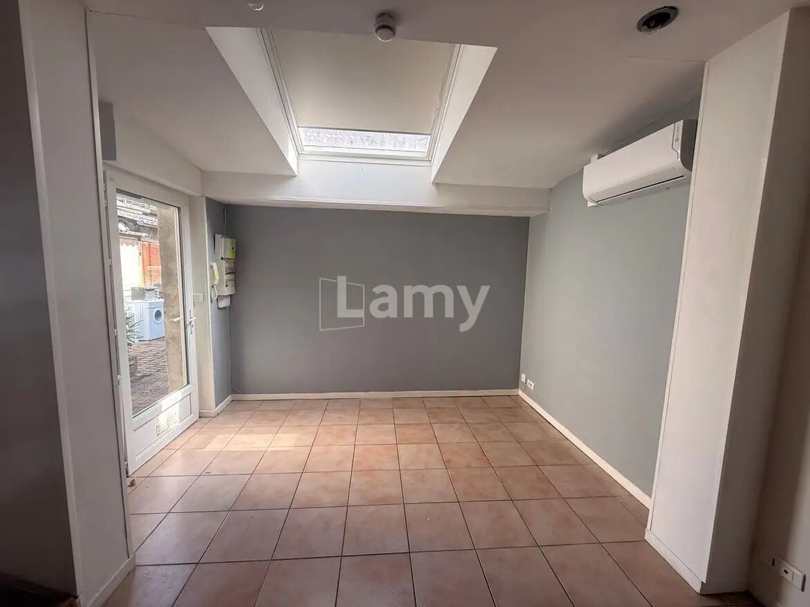 Appartement à louer, 33m², Reims