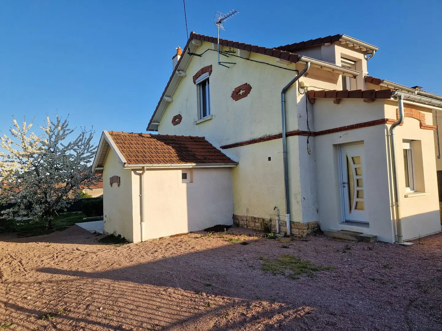 Maison à vendre, 120m², Montceau-les-Mines